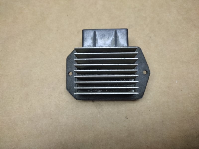 Резистор печки LAND CRUISER PRADO 120 02-09