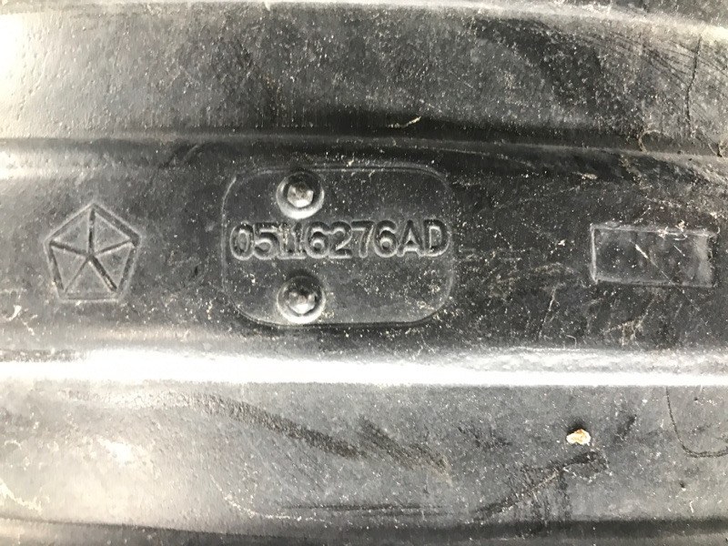 Подкрылок задний правый JOURNEY 08-20 Внедорожник Подкрылок задний правый JOURNEY 08-20 Внедорожник