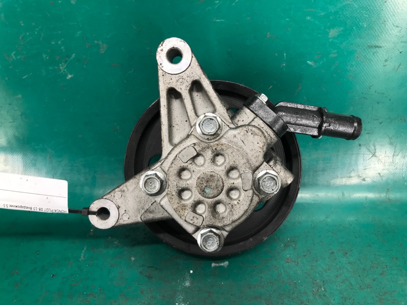 Насос ГУР PILOT 08-15 Внедорожник 3.5