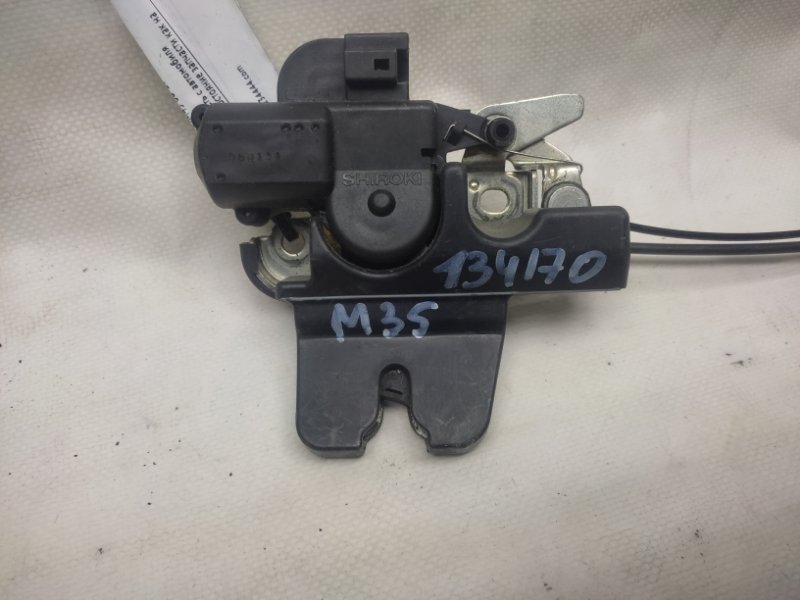 Замок крышки багажника INFINITI M35/M45 04-10 84631-EH100 Б/У