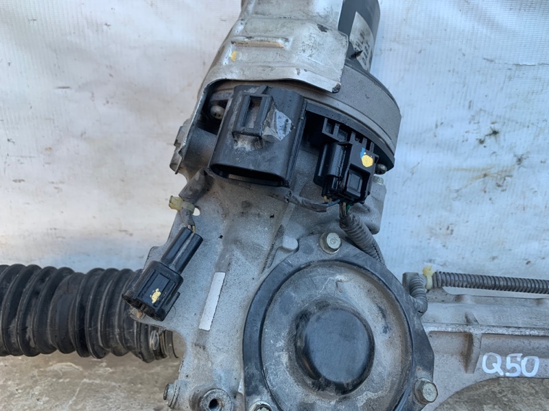 Рулевая рейка Q50 20-