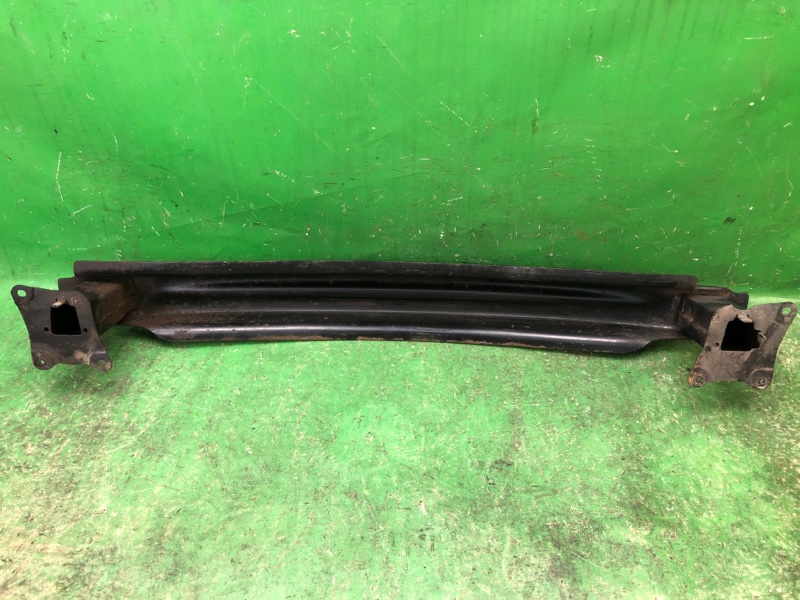 Усилитель заднего бампера VOLKSWAGEN JETTA 05-10 Седан 2.5