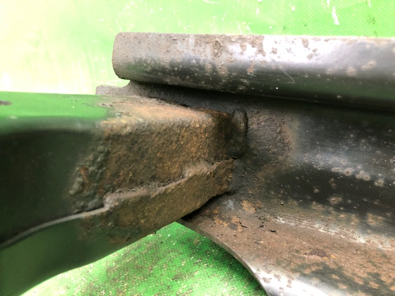 Усилитель заднего бампера JETTA 05-10 2007 Седан 2.5