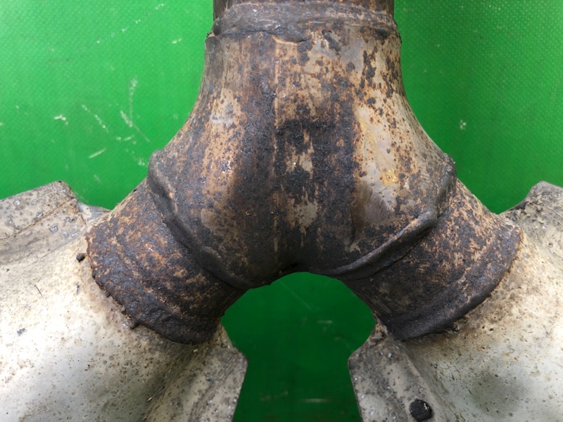 Глушитель EDGE 06-14 2010 T35PDED