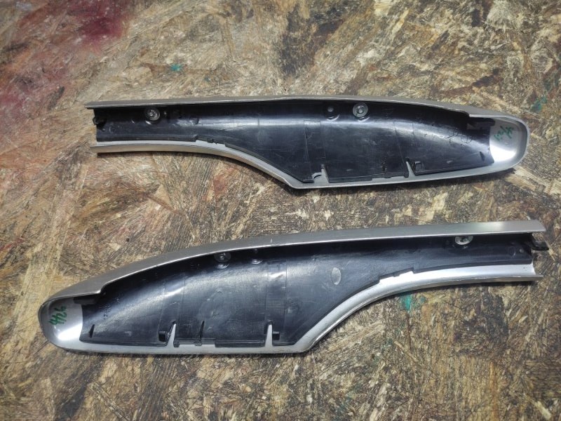 Заглушка рейлинга MURANO Z50 02-07