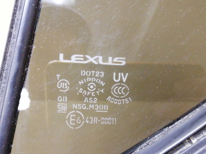 Стекло двери глухое заднее левое CT200 11-17 2013 1.8 2ZRFXE