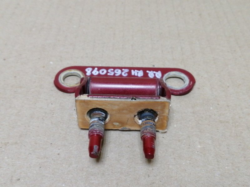 Петля крышки багажника LEXUS CT200 11-17 1.8 2ZRFXE