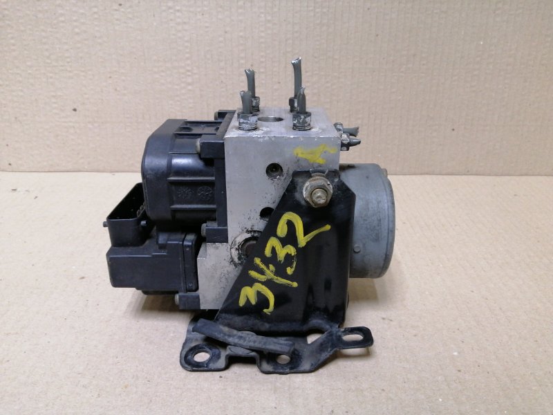 Блок ABS TOYOTA AVALON 99-05 2000 3.0 1MZFE 44050-07050 Б/У