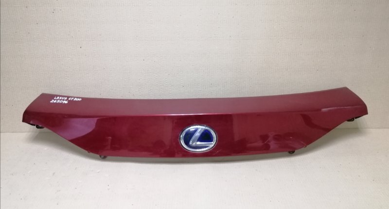 Накладка крышки багажника LEXUS CT200 11-17 2013 1.8 2ZRFXE 76801-76020-D0 Б/У