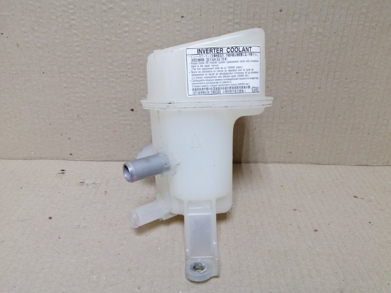 Расширительный бачок инвертора CT200 11-17 2013 1.8 2ZRFXE