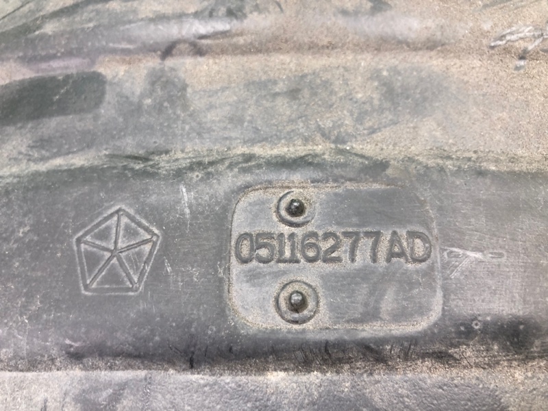 Подкрылок задний левый JOURNEY 08-20 2010 3.5 EGF