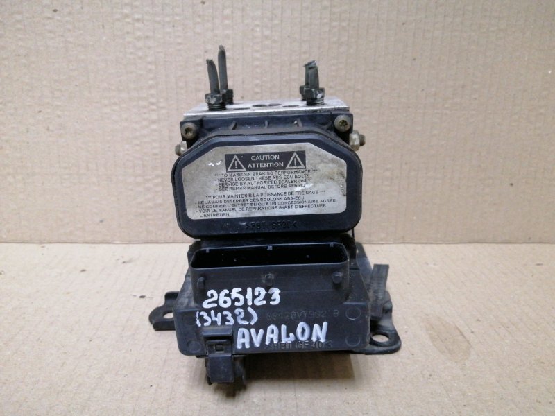 Блок ABS AVALON 99-05 2000 3.0 1MZFE