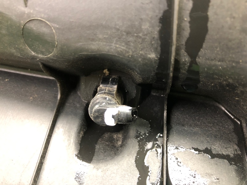 Пластик под лобовое стекло / Жабо SONATA YF 10-14