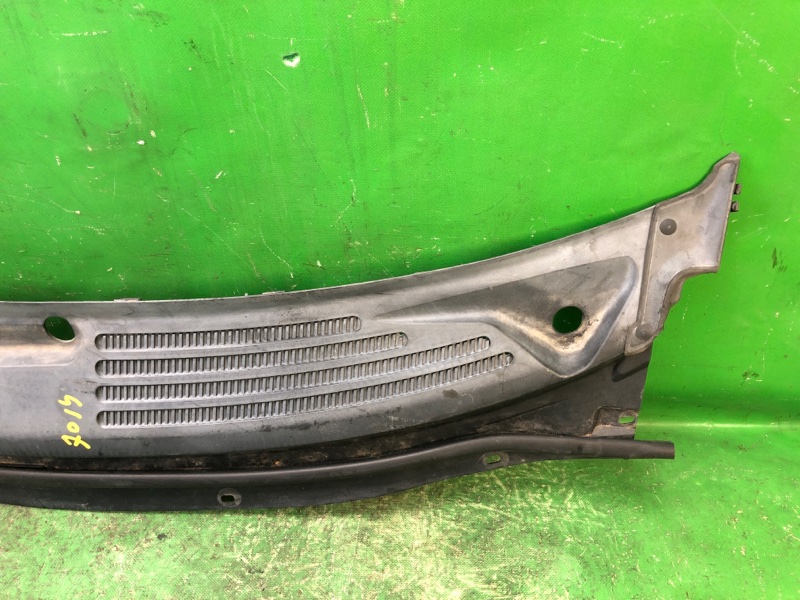 Пластик под лобовое стекло / Жабо EDGE 06-14 2010 T35PDED