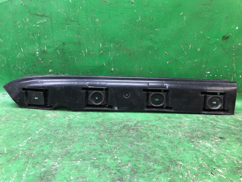 Кронштейн заднего бампера задний правый VOLKSWAGEN JETTA 05-10 2007 Седан 2.5 1K5807394 Б/У