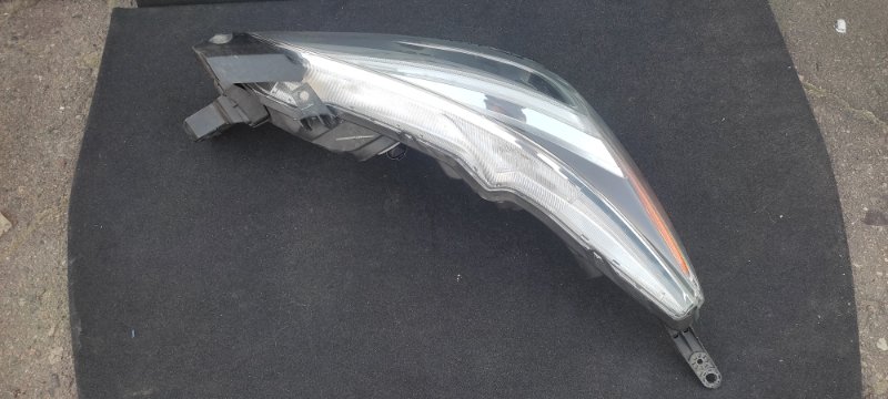 Фара передняя правая OUTBACK BS 14-21 Фара передняя правая OUTBACK BS 14-21