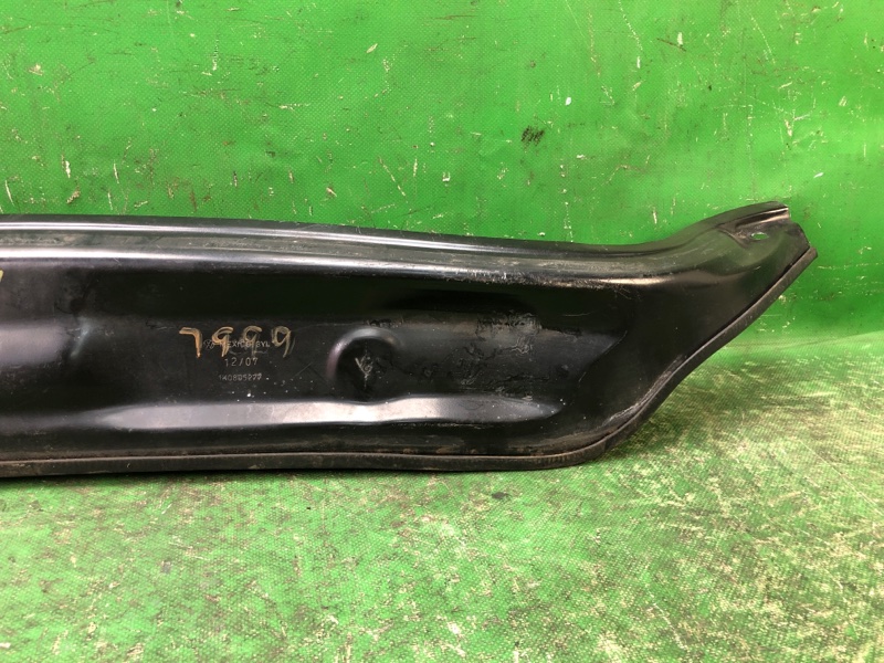 Пластик под лобовое стекло / Жабо JETTA 05-10 2007 Седан 2.5