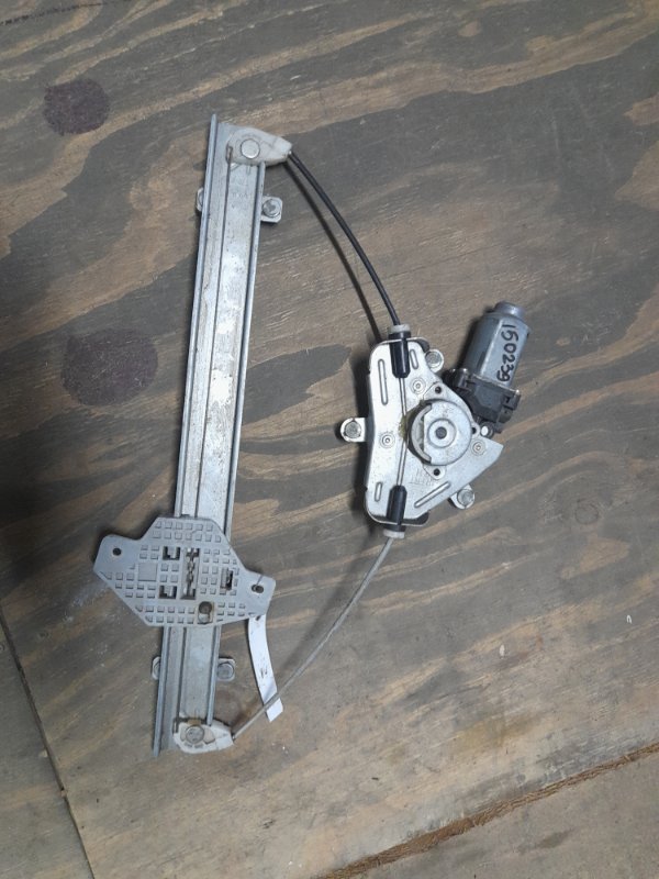 Стеклоподъемник передний правый ACCENT MC 06-10 2006 Седан 1.6