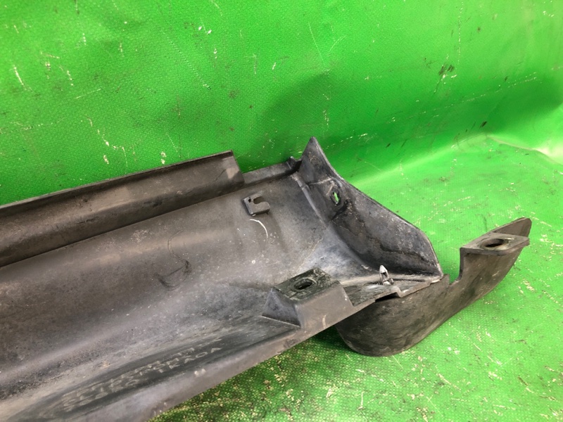 Накладка порога наружная правая JUKE 10-19 2011 1.6 MR16DDT