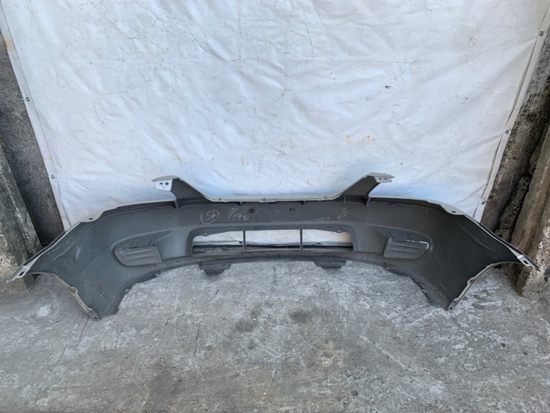 Бампер передний MPV 99-06