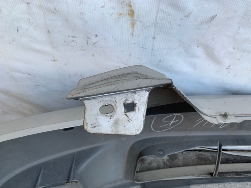 Бампер передний MPV 99-06