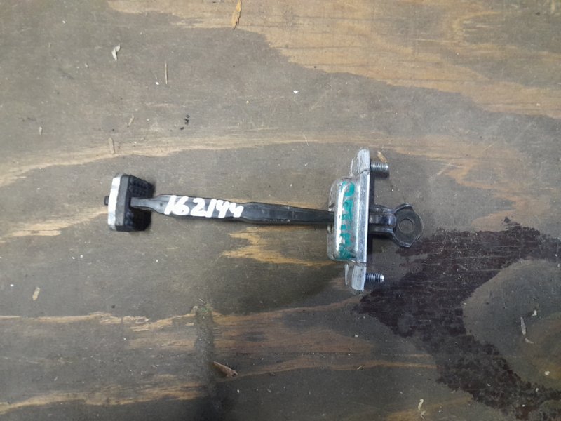 Ограничитель двери задний левый KIA OPTIMA TF 11-16 2011 Седан 2.4 79480-2T000 Б/У