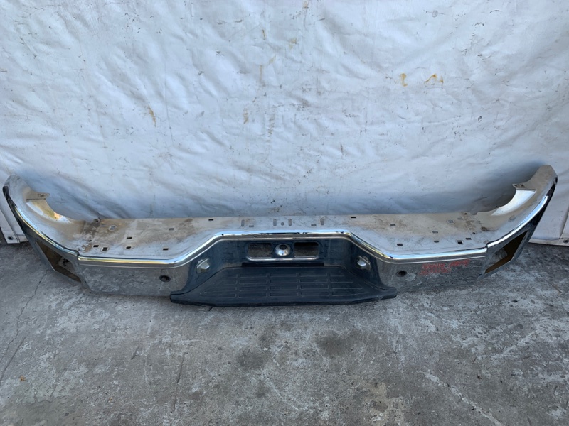 Бампер задний QX56 / TITAN / ARMADA 04-16 2006 Внедорожник VK56DE