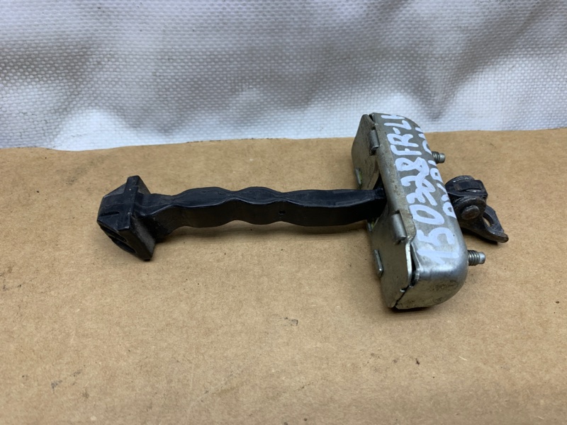 Ограничитель двери передний левый AVALON 05-12 2007 GSX30 3.5 2GR-FE