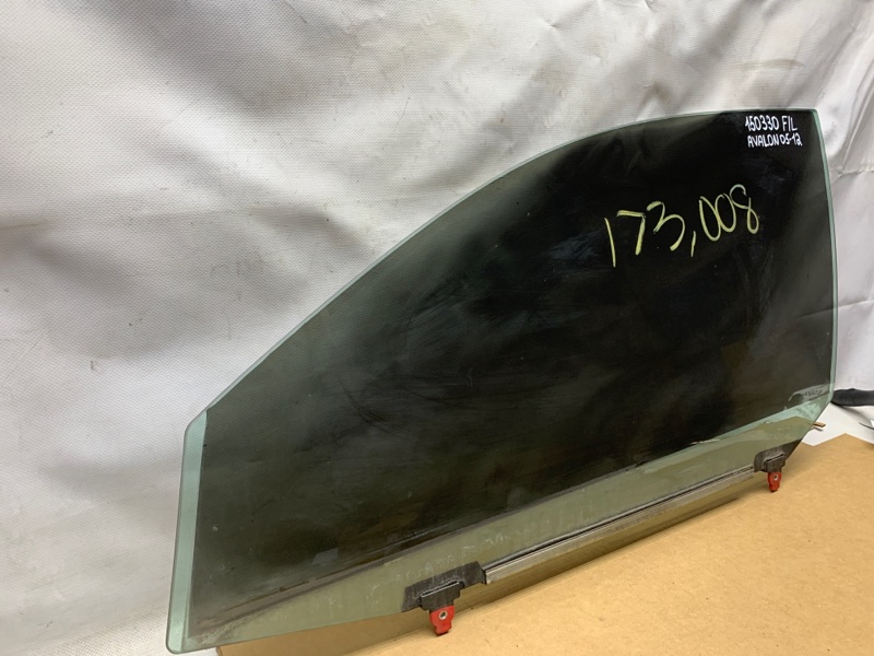 Стекло двери переднее левое AVALON 05-12 2007 GSX30 3.5 2GR-FE