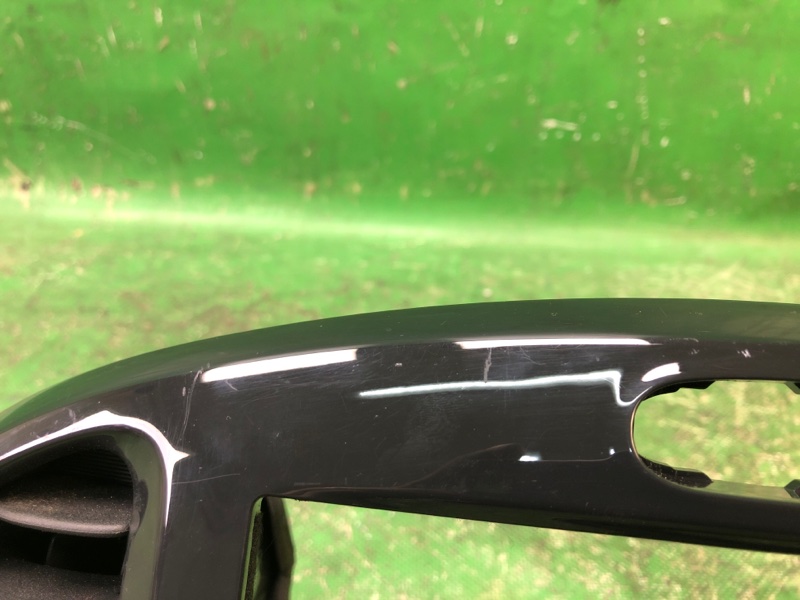 Накладка торпедо под магнитолу NISSAN JUKE 10-19 1.6 MR16DDT