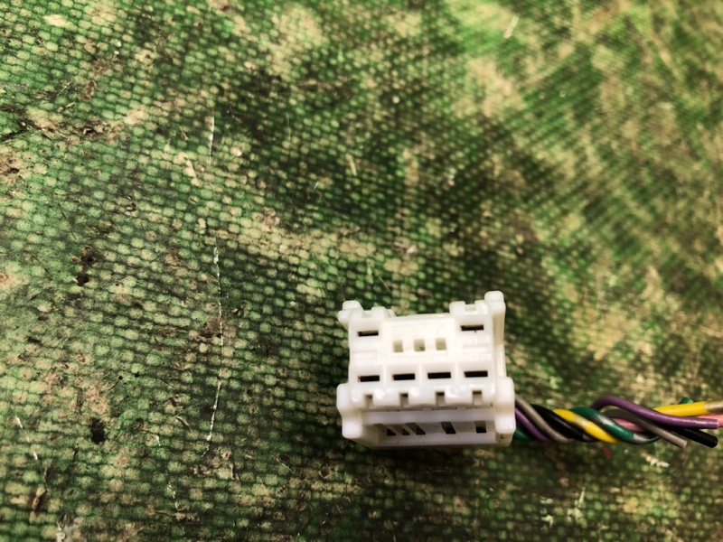 Кнопка обогрева сидений левая JUKE 10-19 2011 1.6 MR16DDT