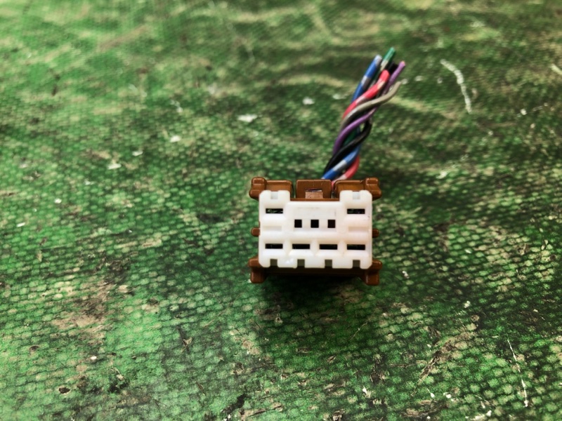 Кнопка обогрева сидений правая JUKE 10-19 2011 1.6 MR16DDT