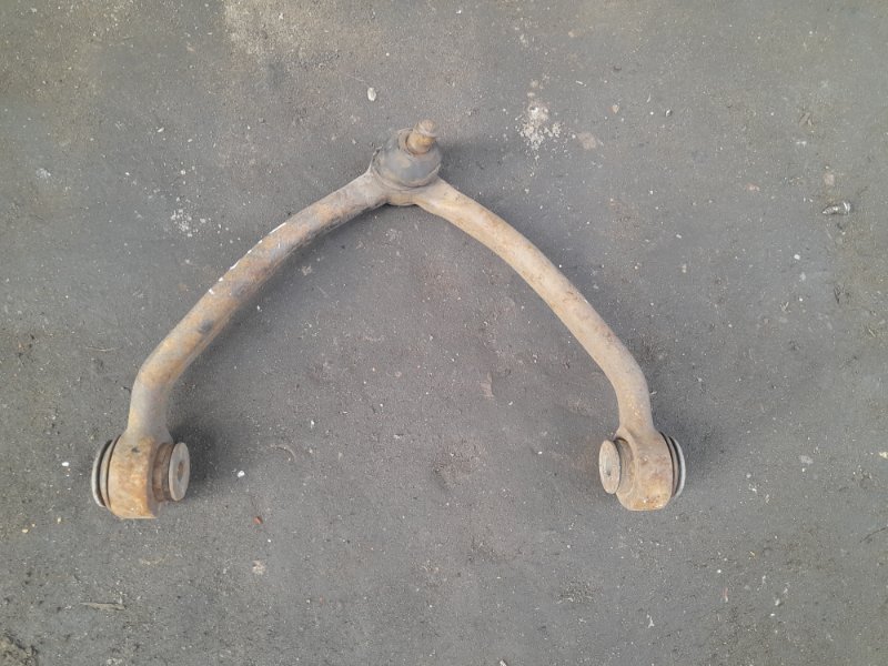 Рычаг передней подвески верхний передний правый KIA SPORTAGE JA 93-04 0K011-34200 Б/У