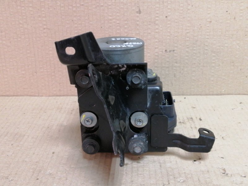 Блок ABS QX60/JX35 12-20 2013 3.5 VQ35DE Блок ABS QX60/JX35 12-20 2013 3.5 VQ35DE
