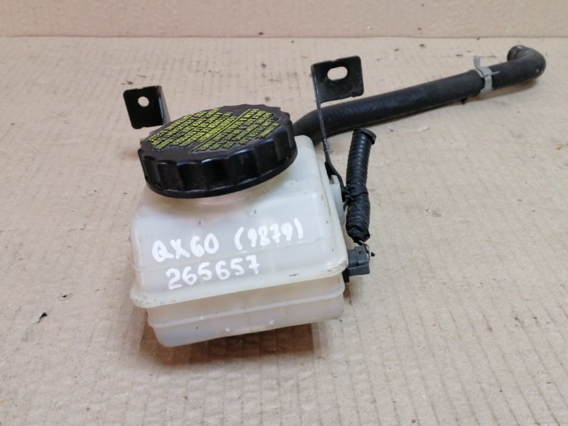 Бачок главного тормозного цилиндра QX60/JX35 12-20 2013 3.5 VQ35DE