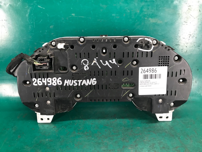 Панель приборов MUSTANG 15- Купе 2.3 Панель приборов MUSTANG 15- Купе 2.3