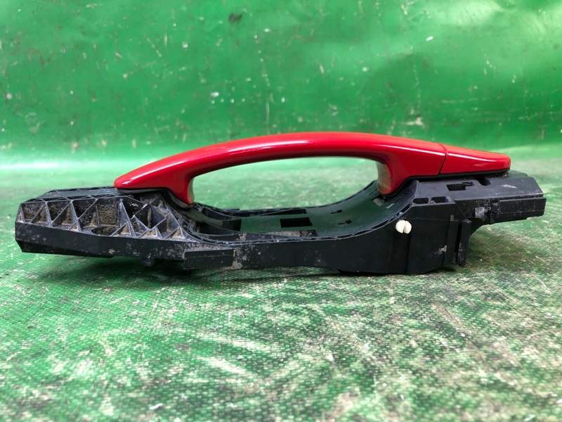 Ручка двери наружная задняя правая VOLKSWAGEN JETTA USA 10-17 Седан CBTA 2.5L