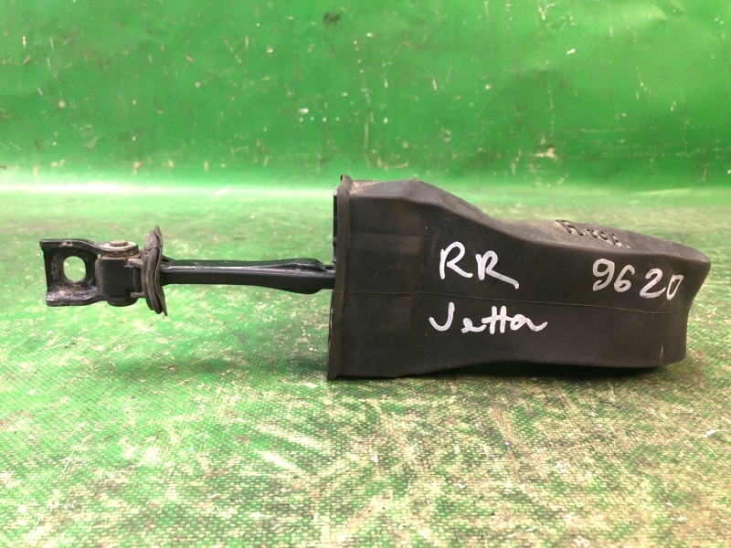 Ограничитель двери задний правый VOLKSWAGEN JETTA USA 10-17 2011 Седан CBTA 2.5L 5C6 839 249 Б/У