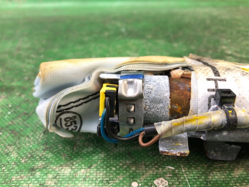 Подушка безопасности в сиденье правая VOLKSWAGEN JETTA USA 10-17 Седан CBTA 2.5L