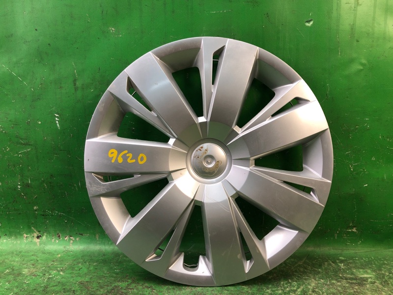 Колпак колесный VOLKSWAGEN JETTA USA 10-17 2011 Седан CBTA 2.5L 5C0 601 147 A Б/У