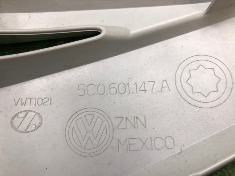 Колпак колесный JETTA USA 10-17 2011 Седан CBTA 2.5L