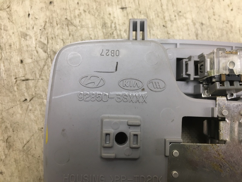 Плафон салона SONATA YF 10-14 2011 YF 2.4 G4KJ Плафон салона SONATA YF 10-14 2011 YF 2.4 G4KJ