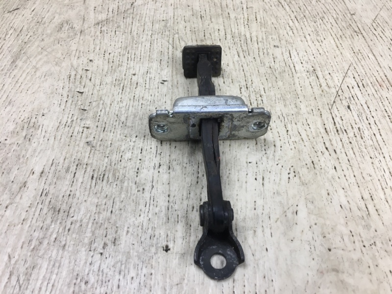 Ограничитель двери передний правый HYUNDAI SONATA YF 10-14 YF 2.4 G4KJ Ограничитель двери передний правый HYUNDAI SONATA YF 10-14 YF 2.4 G4KJ