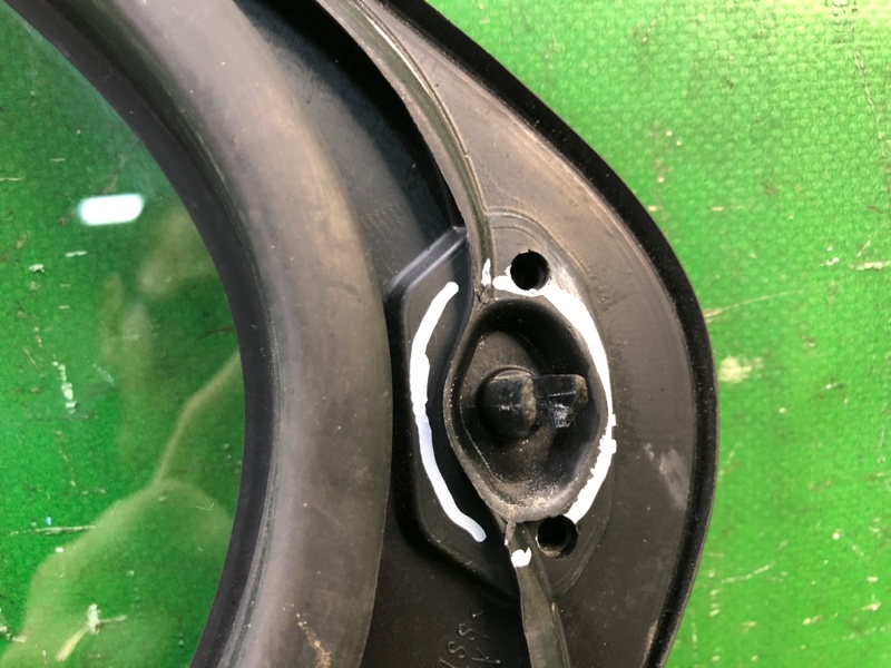 Стекло двери глухое правое JETTA USA 10-17 2011 Седан CBTA 2.5L