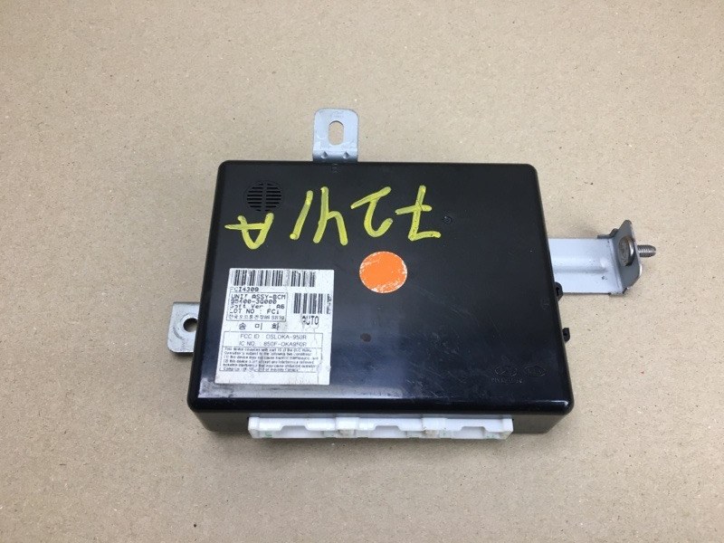 Блок электронный HYUNDAI SONATA YF 10-14 2011 YF 2.4 G4KJ 95400-3Q000 Б/У