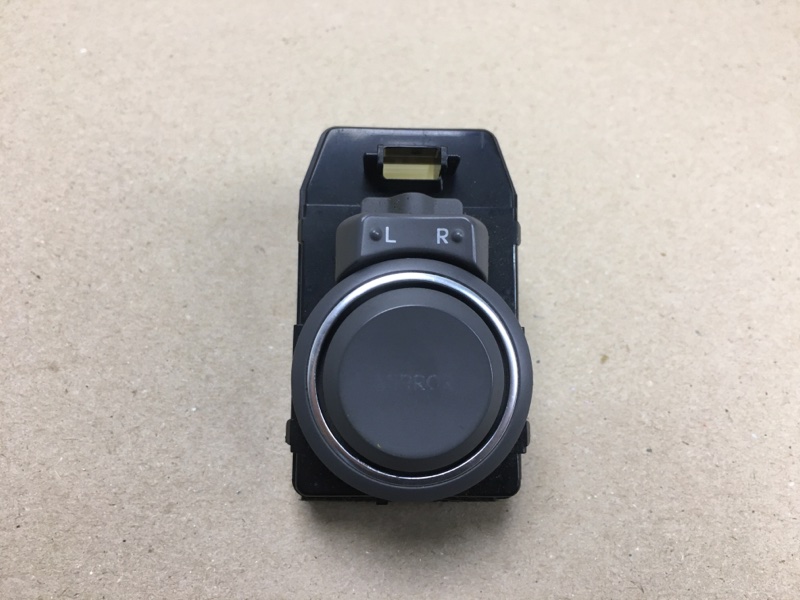 Блок управления зеркалами HYUNDAI SONATA YF 10-14 2011 YF 2.4 G4KJ 93573-3S000RAS Б/У