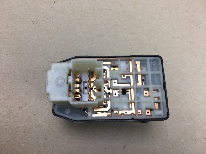 Блок управления зеркалами SONATA YF 10-14 2011 YF 2.4 G4KJ