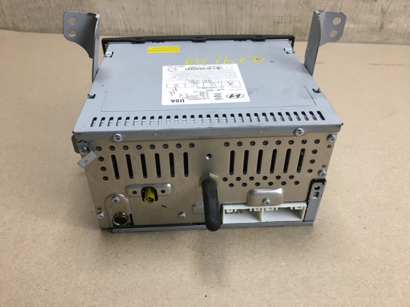 Магнитола SONATA YF 10-14 2011 YF 2.4 G4KJ Магнитола SONATA YF 10-14 2011 YF 2.4 G4KJ