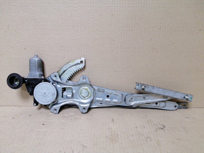 Стеклоподъемник задний правый INFINITI QX60/JX35 12-20 2013 3.5 VQ35DE 82720-3JA0A Б/У