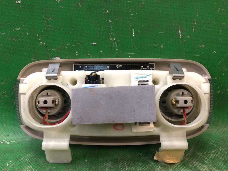 Плафон салона FORD FIESTA 08-17 1.6 C16HDEX